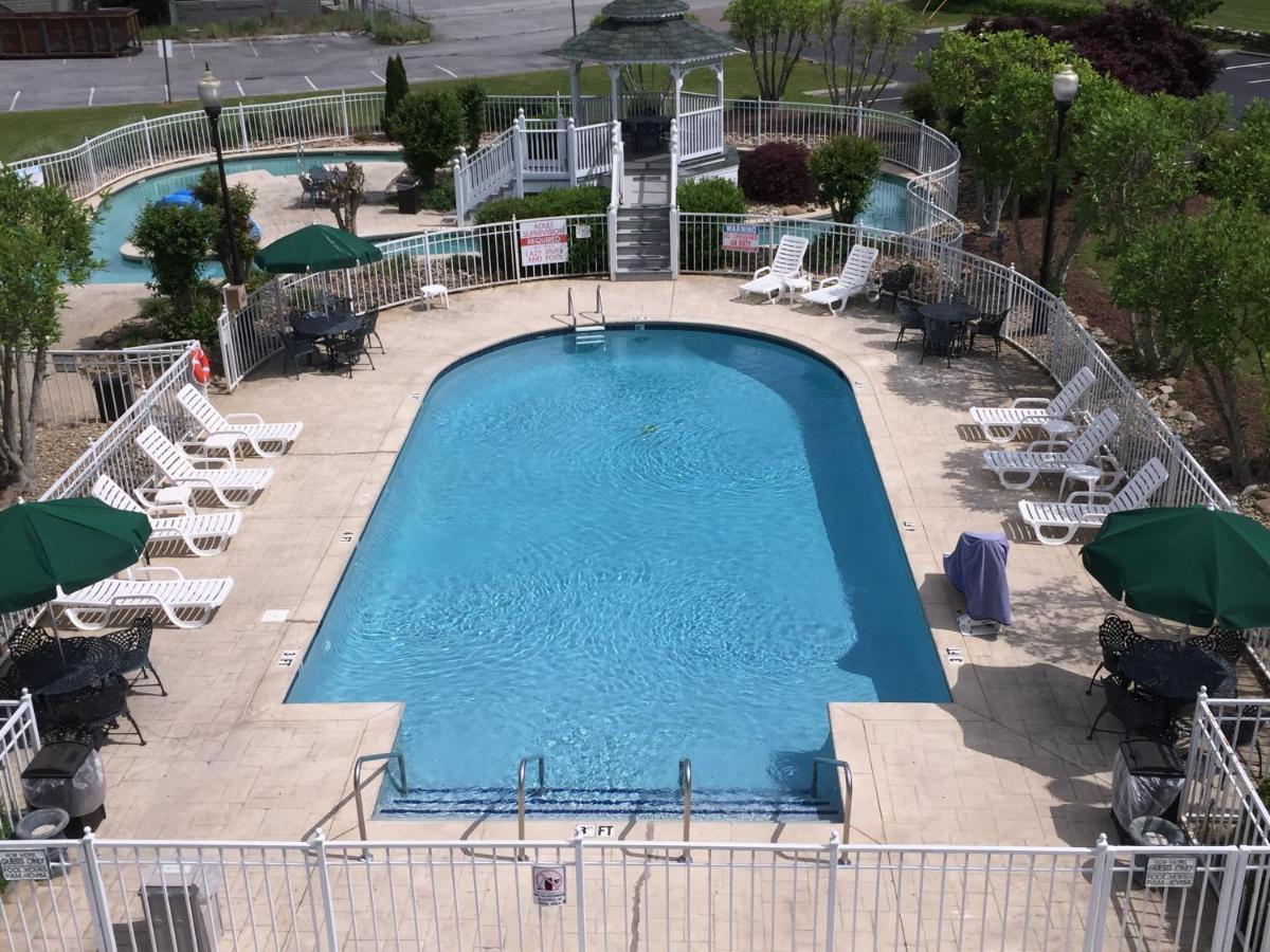 Clarion Inn Willow River Sevierville Luaran gambar