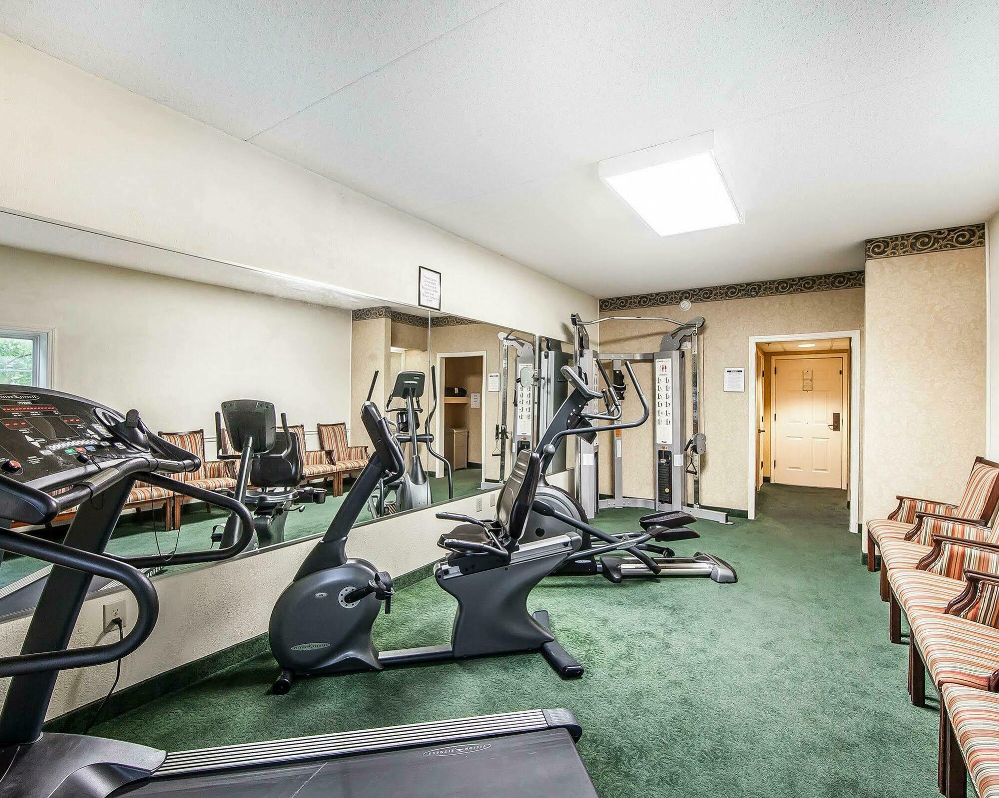 Clarion Inn Willow River Sevierville Luaran gambar